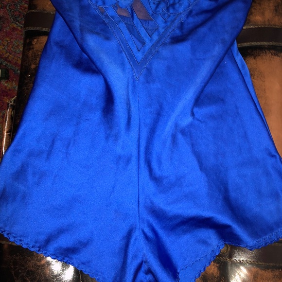 Vintage Embroidered Romper - Picture 5 of 5